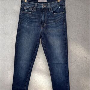 Joe’s Dark Wash Distressed High Rise Skinny Ankle Jean Size 27